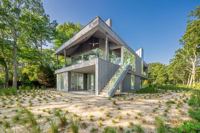 Foto del edificio - 47L S Ferry Rd