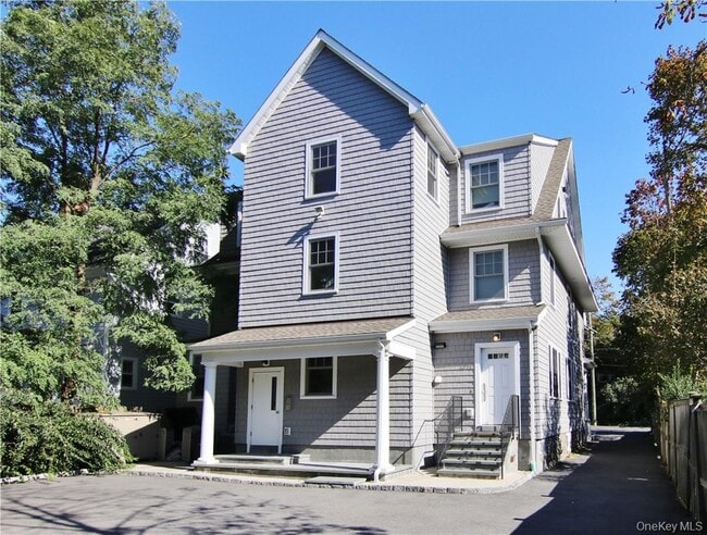 Building Photo - 189 Purchase St