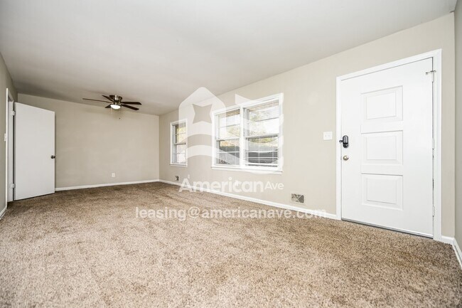 Building Photo - 6611 Perkins Cir