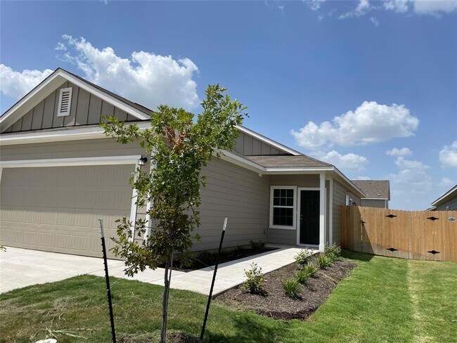 Building Photo - 1104 Minnow Ln
