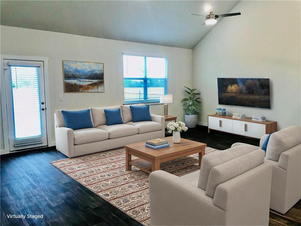 Foto principal - 14301 Macquarie Dr