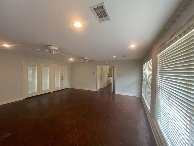 Building Photo - Plantation Trace Subdivision