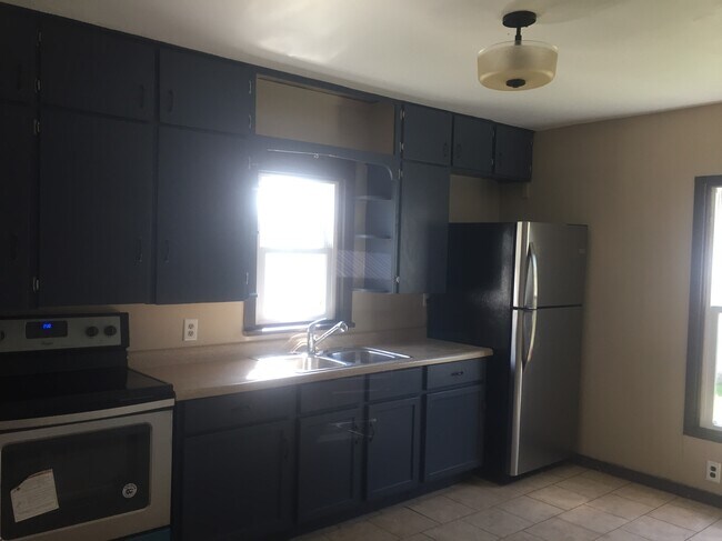 Foto del edificio - 915 Woodland Ave