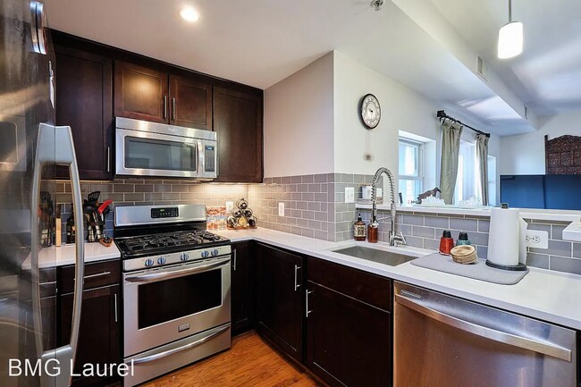 Foto del edificio - 2 br, 1 bath House - 4800 Georgia Ave NW (...