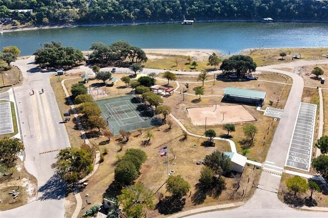 Building Photo - 18205 Fair Ln