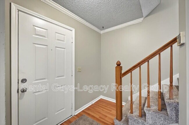 Foto del edificio - 803 Kettering Way