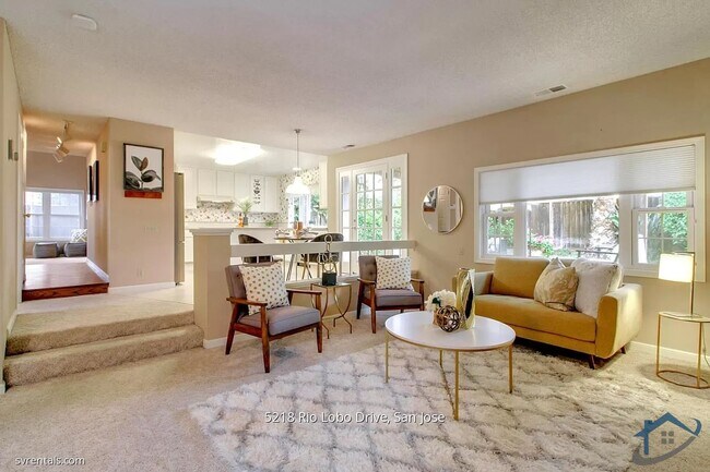 Building Photo - 5218 Rio Lobo Dr