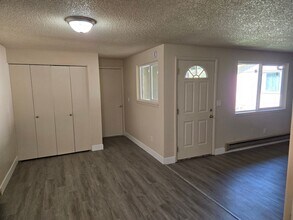 Building Photo - 3866 Gulley Ave