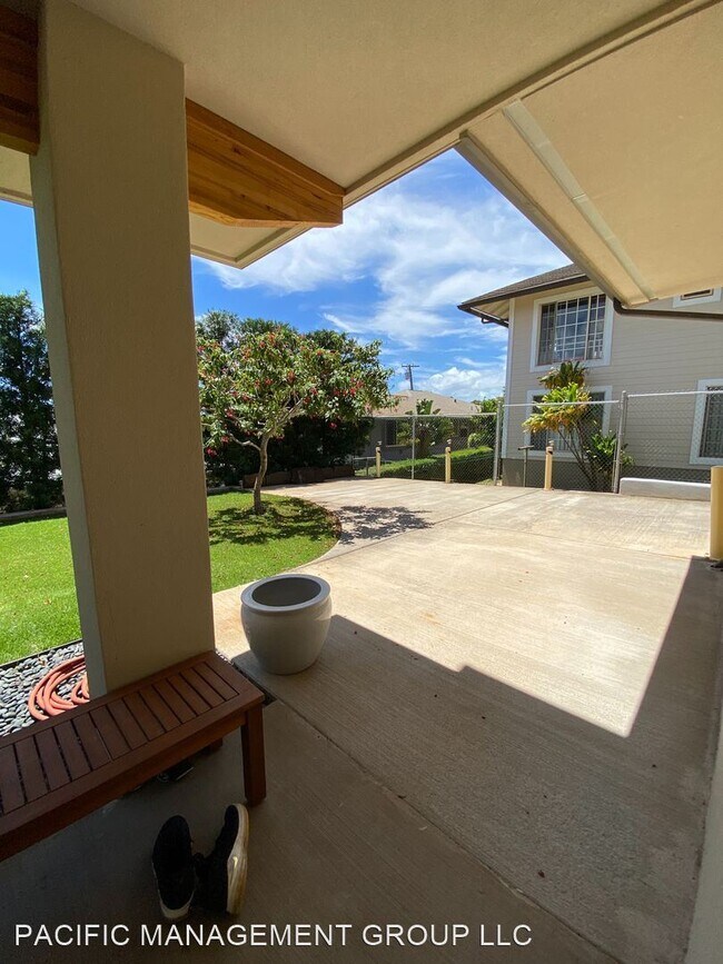 Building Photo - 2 br, 2 bath House - 3705-A Manini Way
