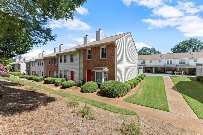 Building Photo - 218 Mill Creek Pl