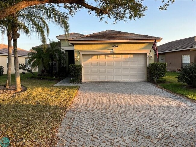 Foto del edificio - 10086 SW Chadwick Dr
