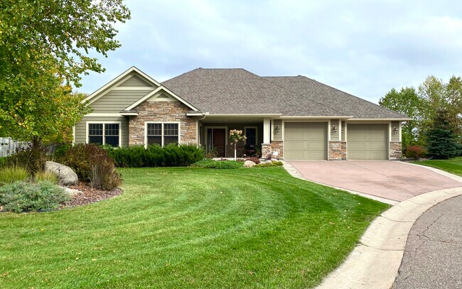 Foto del edificio - 4290 Weston Ln N