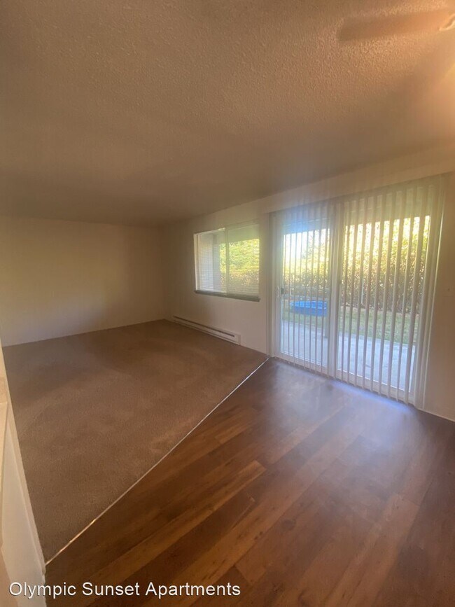 Building Photo - 2 br, 1 bath Apartment - Olympic Sunset 66...