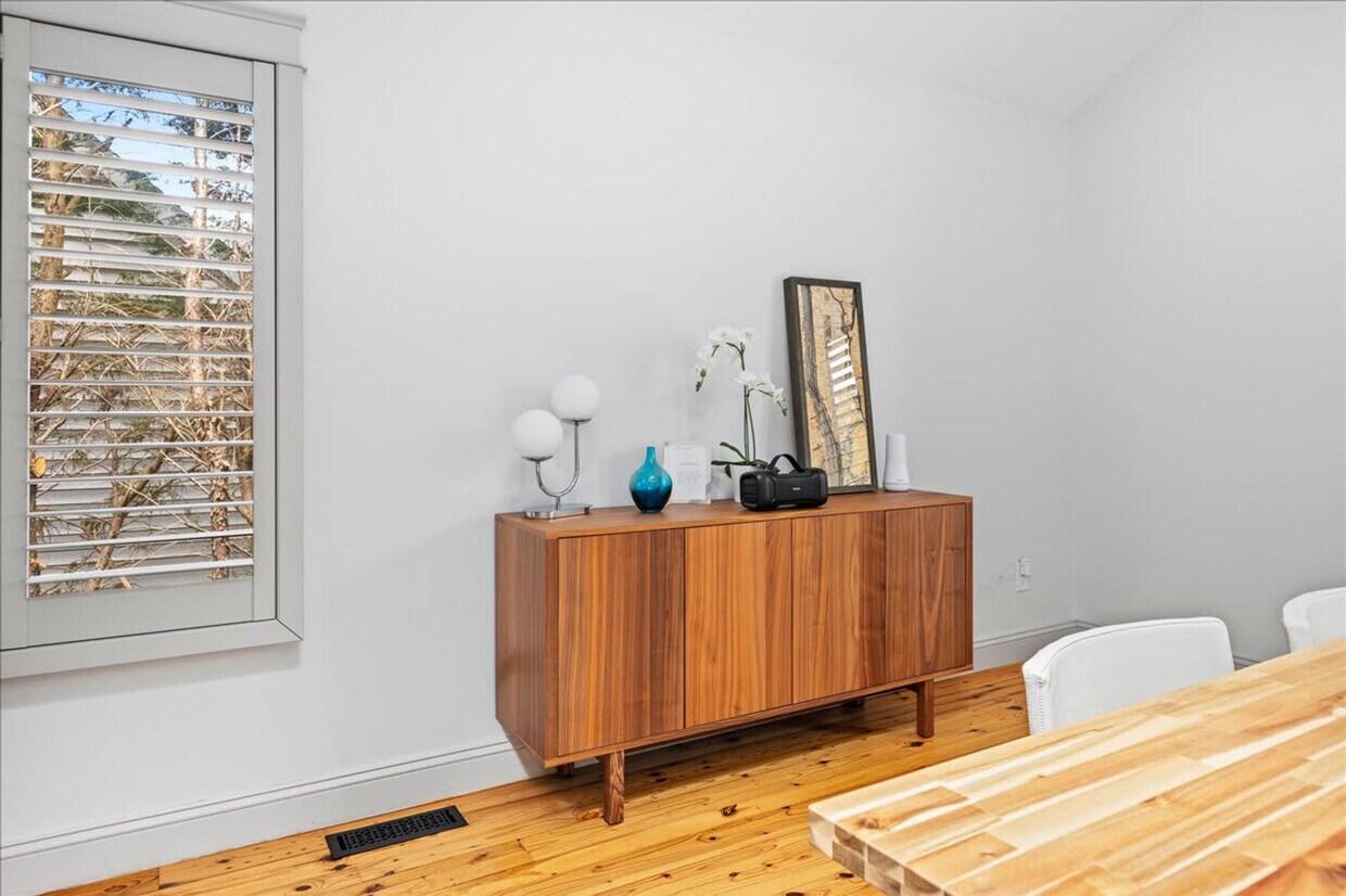 Foto principal - 710 Light House Ave