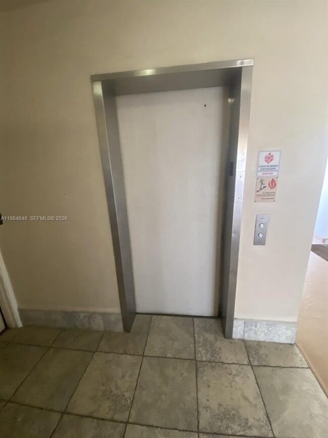 Foto del edificio - 200 NE 14th Ave