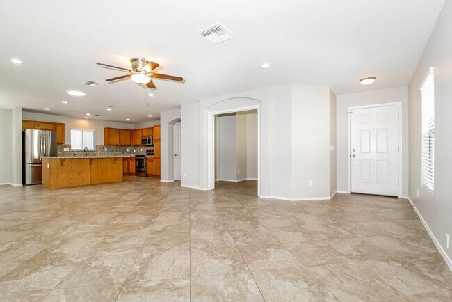 Foto del edificio - 12913 N 127th Ln