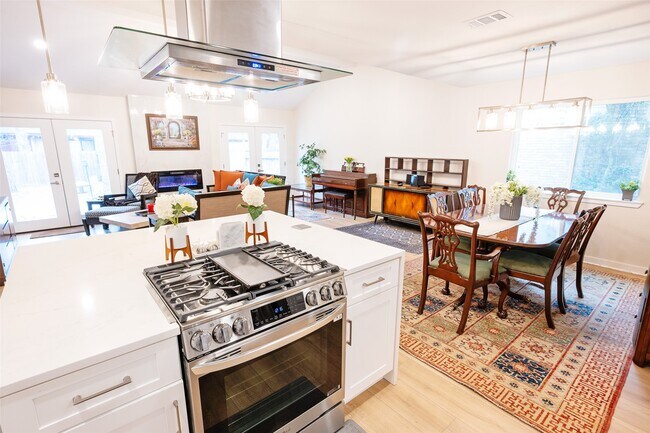 Building Photo - 42 S Waxberry Rd