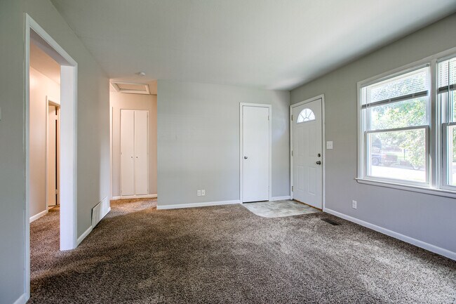 Foto del edificio - 1156 Fairfield St