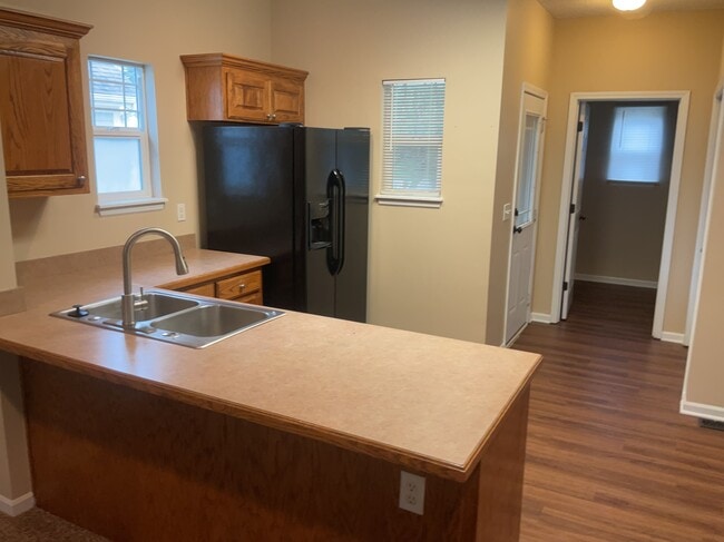 Foto del edificio - 2406 Fairfield Rd