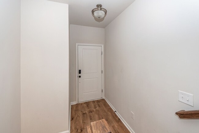 Foto del edificio - 4 Bedroom, 3.5 Bathroom Townhome in The Marshes at Cooper River - Charleston