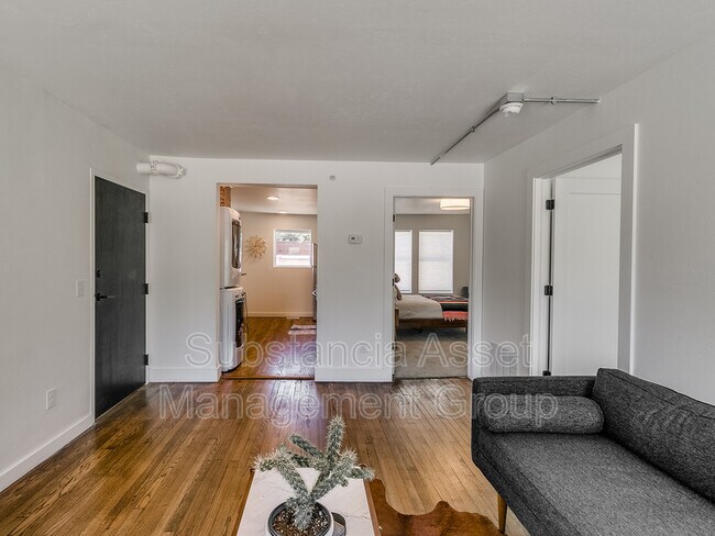 Foto del edificio - 1700 NW 17th St