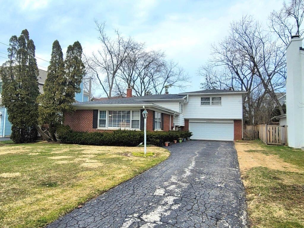 13261326 Meadow Ln Unit HFS, Riverwoods, IL 60015 Condo for Rent in