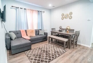 Building Photo - 135 Fabyan Pl