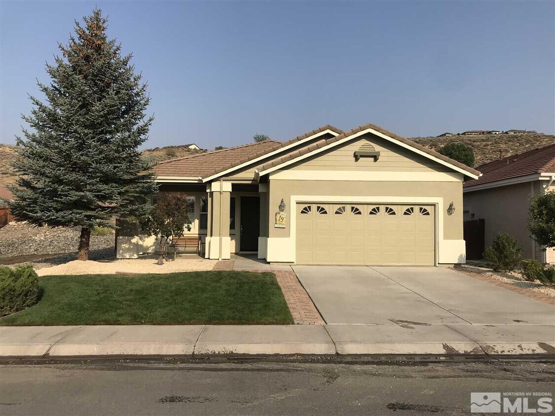 Primary Photo - 3490 Long Dr