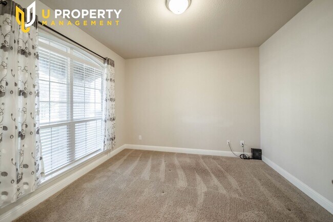 Building Photo - Rich woods in Frisco. Great location and S...