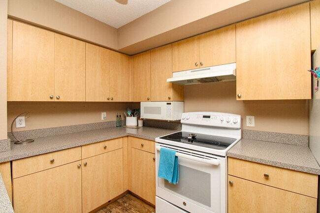 Foto del edificio - The Sanctuary at Imperial River | Elegant 2BR/2BA Condo | Seasonal Rental Opportunity