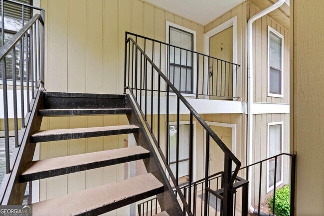 Foto del edificio - 5137 Roswell Rd NE