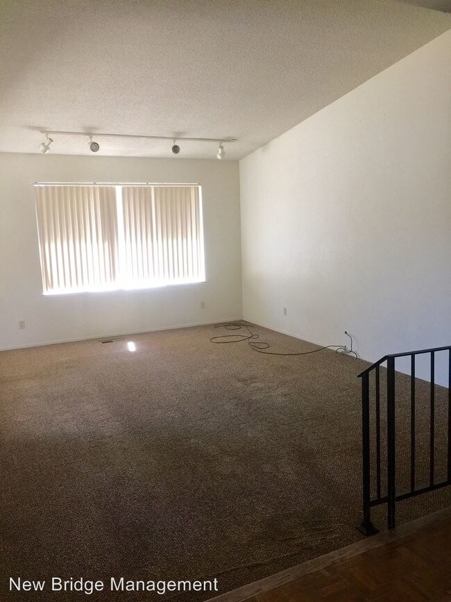 Building Photo - 3 br, 2 bath House - 3700 Fosberg Rd