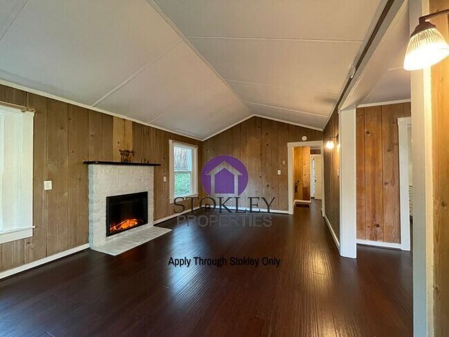 Foto del edificio - Stokley Properties Presents 2303 Overlook ...