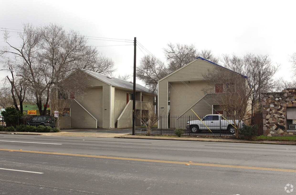 Foto principal - Cottonwood Condominiums