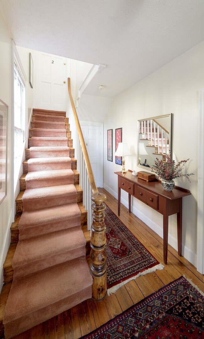 Foto del edificio - 214 W South St