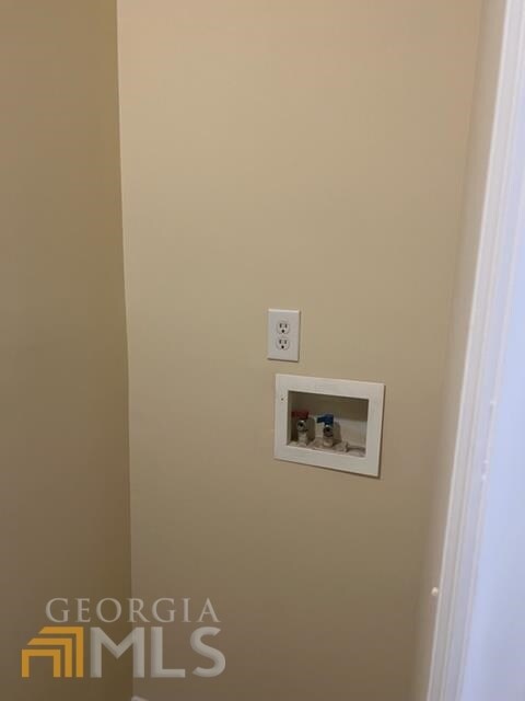 Building Photo - 13103 Fairington Ridge Cir
