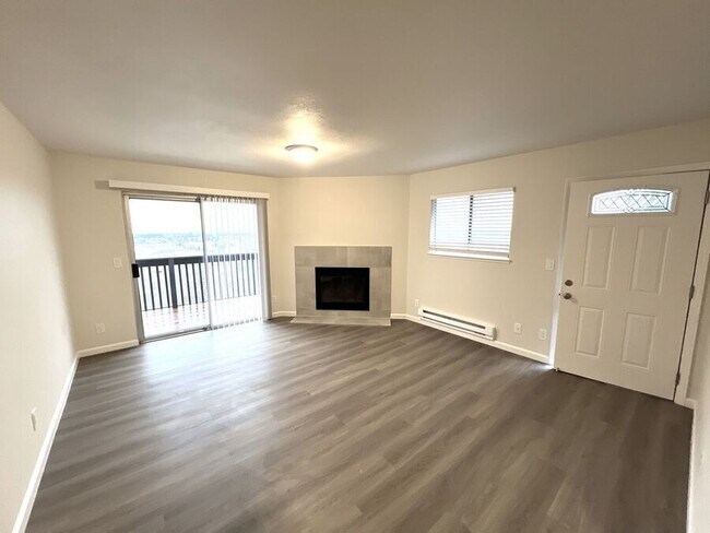 Foto del edificio - 16424 Foothill Blvd