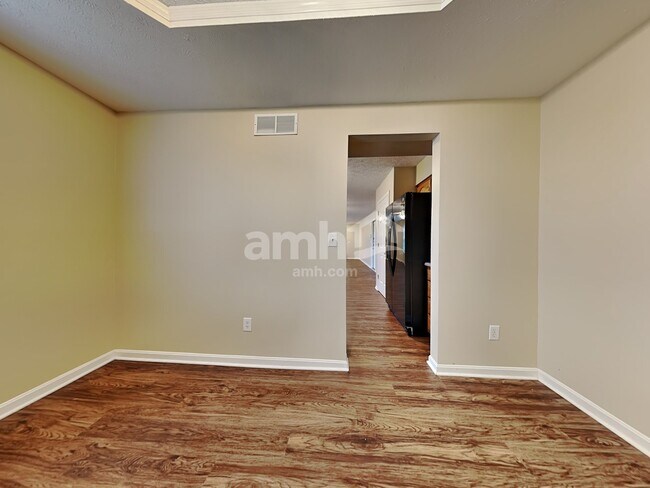 Foto del edificio - 773 Ginger Ridge Dr