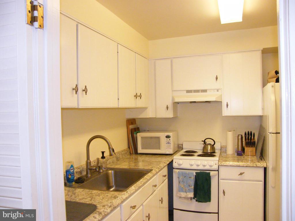Primary Photo - 10249 Arizona Cir