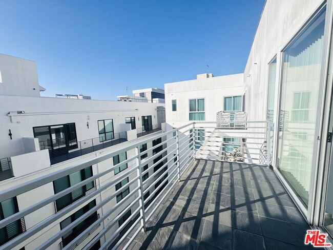 Foto del edificio - 1241 5th St