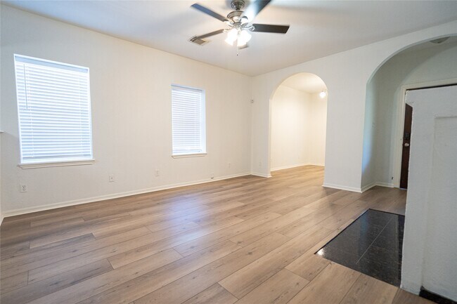 Foto del edificio - 2314 Ruth St