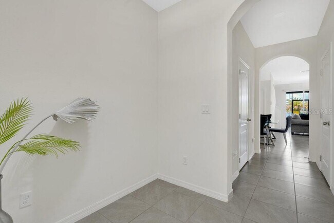 Building Photo - 1149 Blue Jay Dr