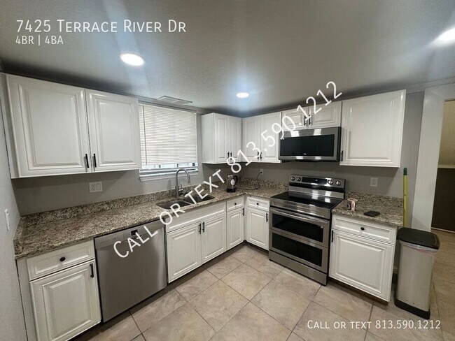Foto del edificio - 7425 Terrace River Dr