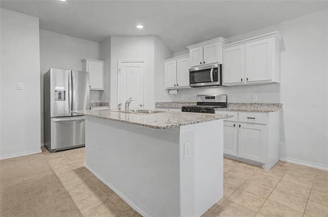 Building Photo - 724 Basteen Ln