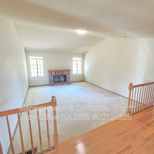 Building Photo - 2113 Appaloosa Cir