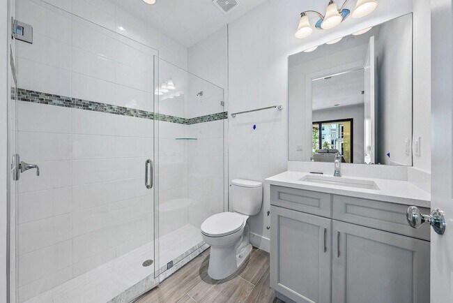 Foto del edificio - 5264 Beckman Ter