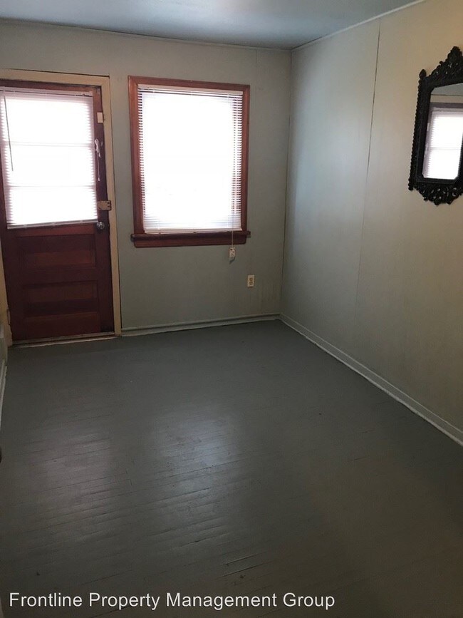 Building Photo - 2 br, 1 bath House - 923 Barker Road