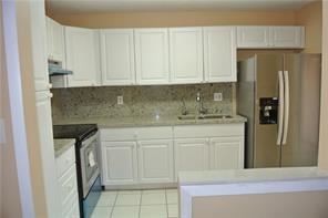 Foto del edificio - 2 br, 1.5 bath  - Lake Park Gardens