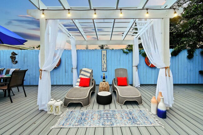 Building Photo - 3252 Florida Blvd