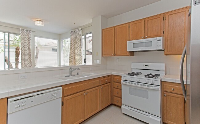 Foto del edificio - Spacious Home within the Legends Community...